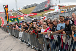 Des fans dans les stands