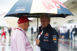 Niki Lauda, Mercedes, mit Dr. Helmut Marko, Red Bull Motorsport, Berater