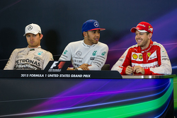 Пресс-конференция FIA после гонки: второе место - Нико Росберг, Mercedes AMG F1, победитель гонки и