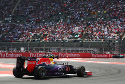 Daniil Kvyat, Red Bull Racing RB11