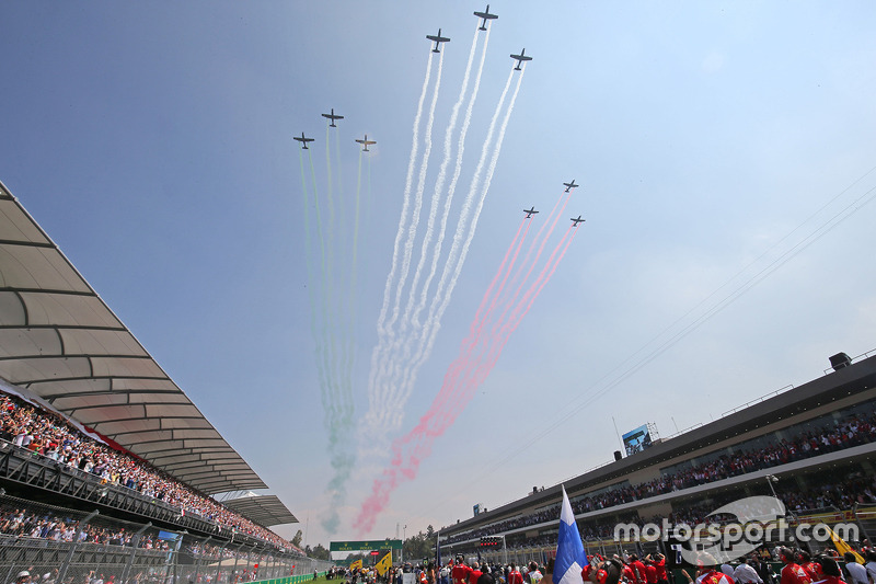 Een flyover voor de start