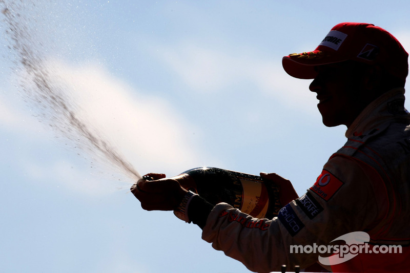 Podyum: Lewis Hamilton