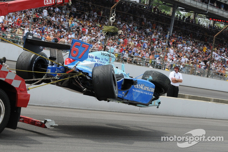 Das Unfallauto Sarah Fisher