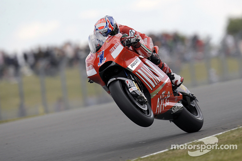 2008 - Donington: Casey Stoner, Ducati Desmosedici GP8
