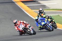 Andrea Dovizioso, Ducati Team and Aleix Espargaro, Team Suzuki MotoGP and Pol Espargaro, Tech 3 Yama