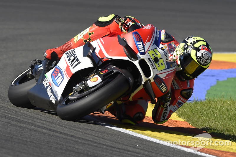 #29 Andrea Iannone
