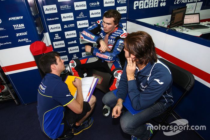 Loris Baz, Avintia Racing