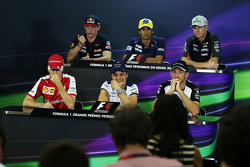 FIA persconferentie: Max Verstappen, Scuderia Toro Rosso; Felipe Nasr, Sauber F1 Team; Nico Hulkenbe