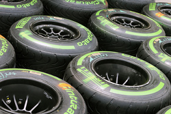 Дождевые шины Pirelli