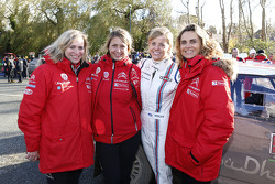 Кэрол Баррет, Клеменс Бернард, Марри-Пьер Росси, Citroën World Rally Team и Сьюизи Вольф