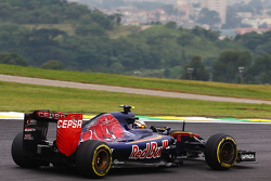 Carlos Sainz Jr., Scuderia Toro Rosso STR10