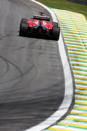 Sebastian Vettel, Ferrari SF15-T