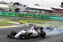 Felipe Massa, Williams FW37 bloque une roue au freinage