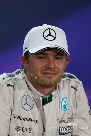 Le vainqueur Nico Rosberg, Mercedes AMG F1 lors de la conférence de presse de la FIA