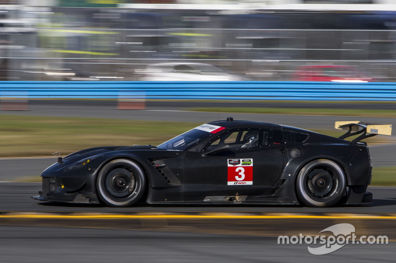 #3 Corvette Racing, Chevrolet Corvette C7.R: Jan Magnussen, Antonio Garcia