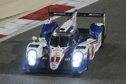 #1 Toyota Racing Toyota TS040 Hybrid : Sébastien Buemi, Anthony Davidson, Kazuki Nakajima