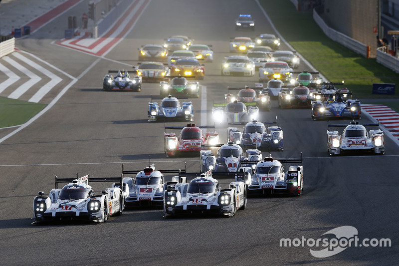 Inicio: #17 Porsche Team Porsche 919 Hybrid: Timo Bernhard, Mark Webber, Brendon Hartley y #18 Porsche Team Porsche 919 Hybrid: Romain Dumas, Neel Jani, Marc Lieb lideran