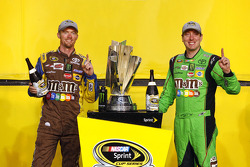 Victory Lane : le Champion NASCAR Sprint Cup Series 2015 Kyle Busch, Joe Gibbs Racing