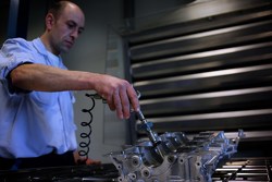 Mecachrome motor kwaliteitscontrole
