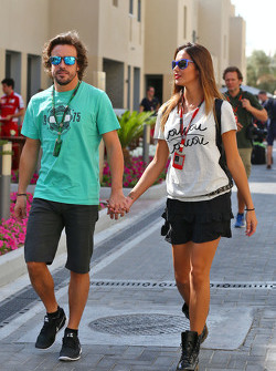 Fernando Alonso, McLaren con la fidanzata Lara Alvarez