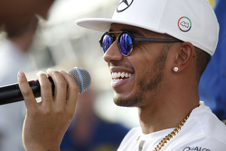 Lewis Hamilton, Mercedes AMG F1 with the fans
