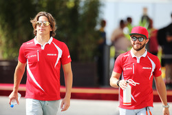 Roberto Merhi, Manor Marussia F1 Team avec son équipier Will Stevens, Manor Marussia F1 Team