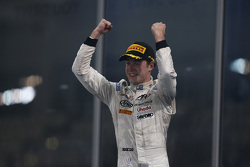 Race 1 Winnaar Stoffel Vandoorne, ART Grand Prix