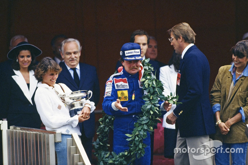 Le vainqueur Keke Rosberg, Williams