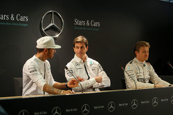 Lewis Hamilton, Nico Rosberg und Toto Wolff, Mercedes-Sportchef