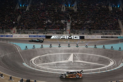 Nico Rosberg, Mercedes AMG F1 y Pascal Wehrlein, HWA AG Mercedes-AMG DTM