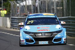 Nestor Girolami, Honda Civic WTCC, Nika International