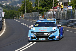 Nestor Girolami, Honda Civic WTCC, Nika International