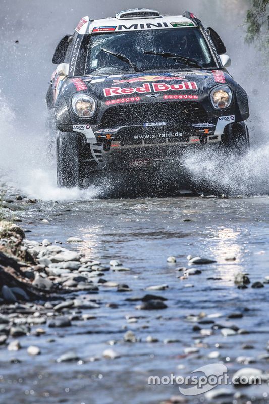 #300 Mini: Nasser Al-Attiyah y Matthieu Baumel