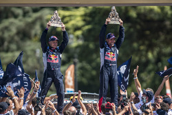 Car category winners #302 Peugeot: Stéphane Peterhansel, Jean-Paul Cottret