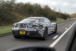 Aston Martin DB11 spyfoto