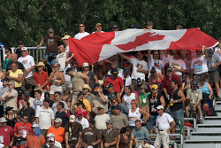 Les fans de Montréal prêts pour la course
