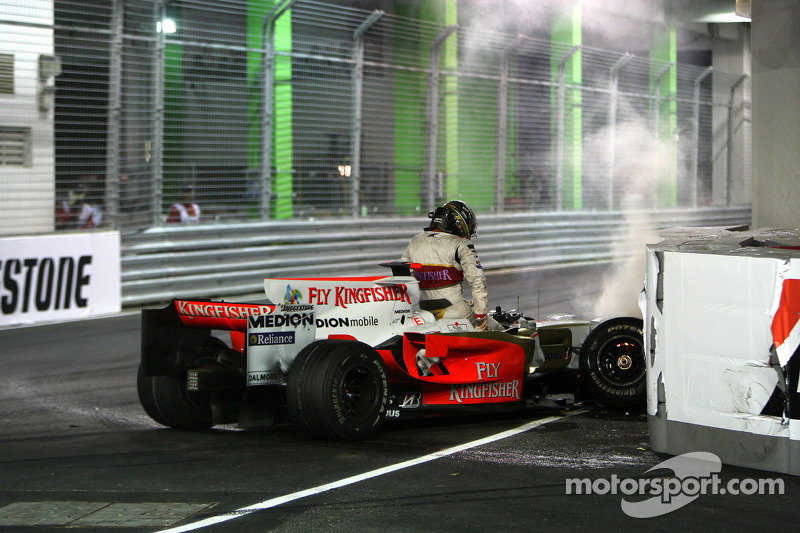 2008 - 50e tour : L'accident d'Adrian Sutil