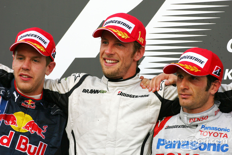 Podium: race winner Jenson Button, Brawn GP, second place Sebastian Vettel, Red Bull Racing, third p