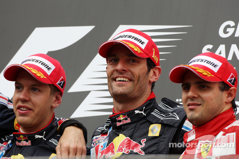 Podium: race winner Mark Webber, Red Bull Racing, second place Sebastian Vettel, Red Bull Racing, an