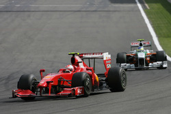 Kimi Raikkonen, Scuderia Ferrari et Giancarlo Fisichella, Force India F1 Team