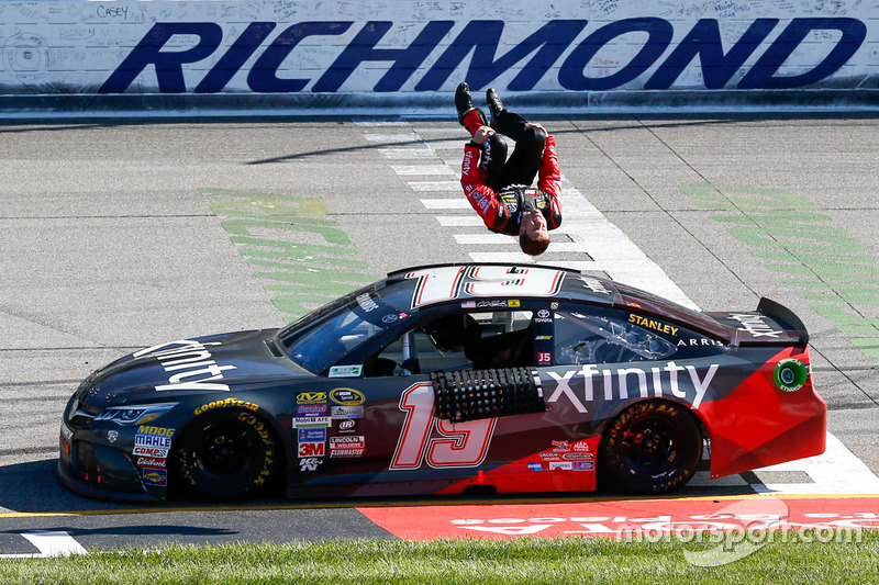 Carl Edwards