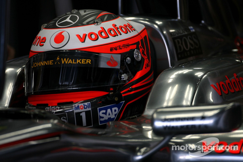 Heikki Kovalainen Mclaren Mercedes At Japanese Gp
