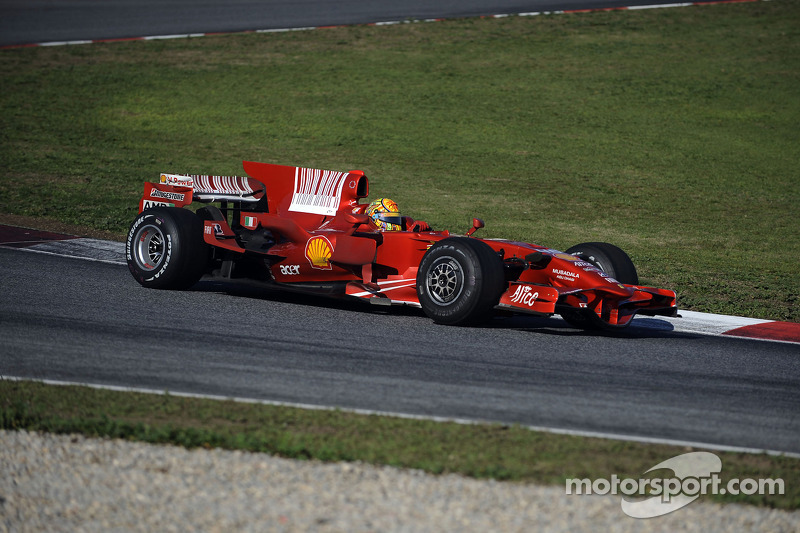 Valentino Rossi tests the Ferrari F2008