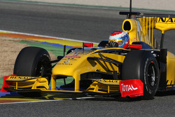 Vitaly Petrov, Renault F1 Team, R30