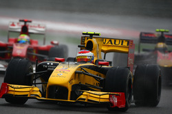 Виталий Петров, Renault F1 Team