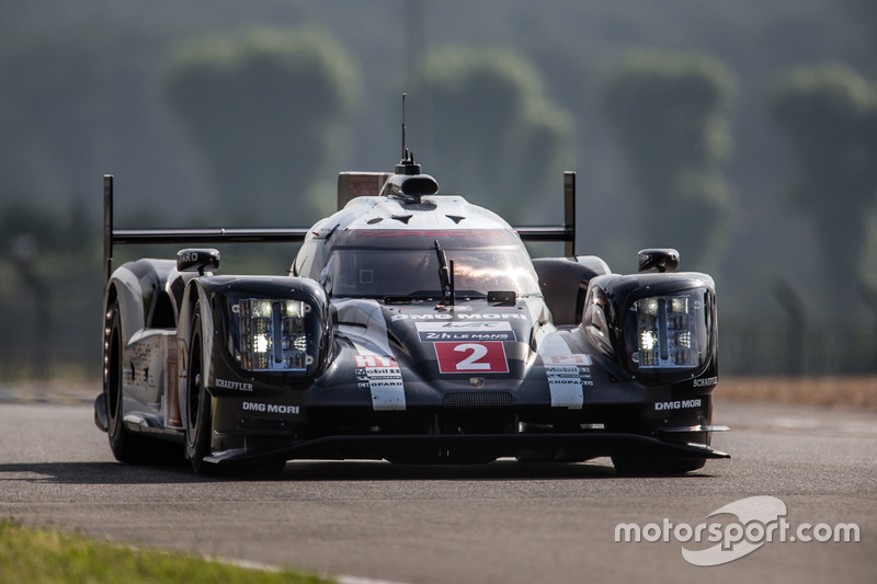 #2 Porsche Team - LMP1